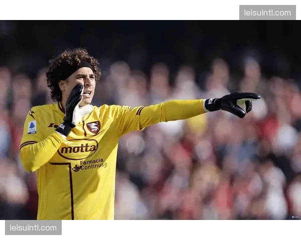 墨西哥门将位置传承：奥乔亚接班人尘埃落定，后防线经验较为丰富